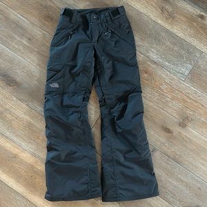 Women’s snow pants